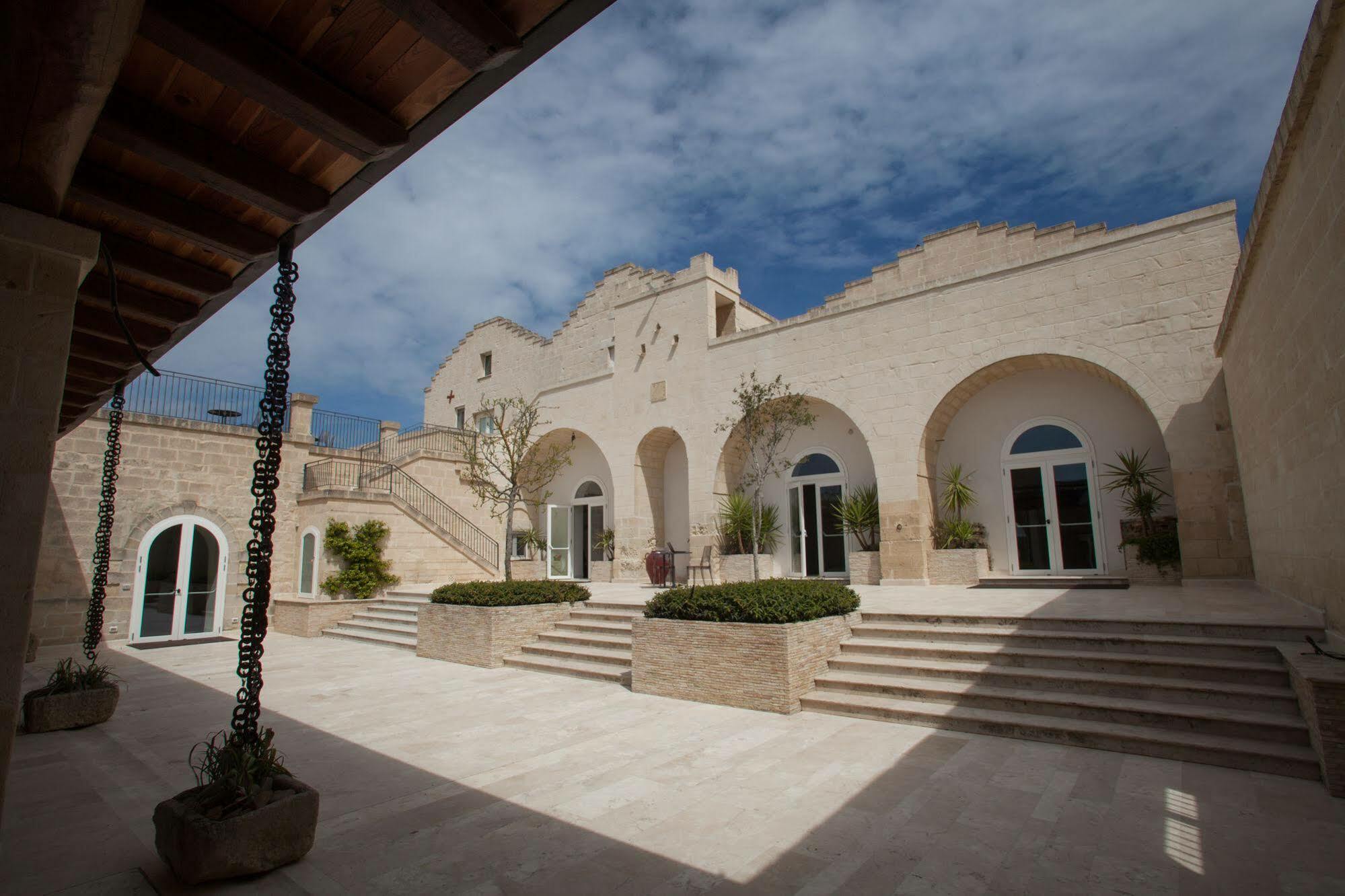 Tenuta Danesi - Camere - Appartamenti - Bubble Room Matera Exterior foto